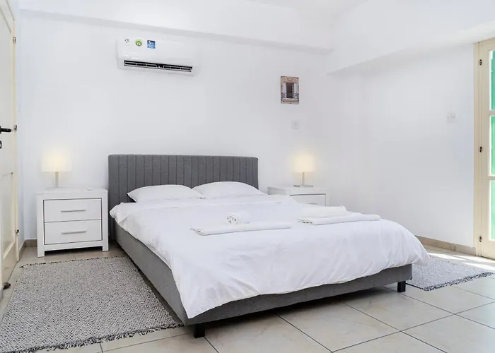 Center Appartments Lägenhet *